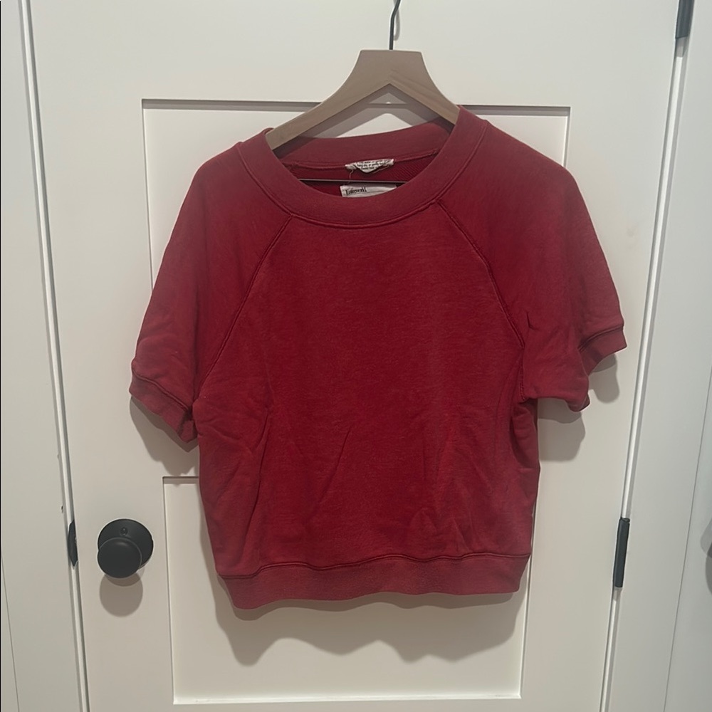 Entireworld short sleeved sweatshirt size M red